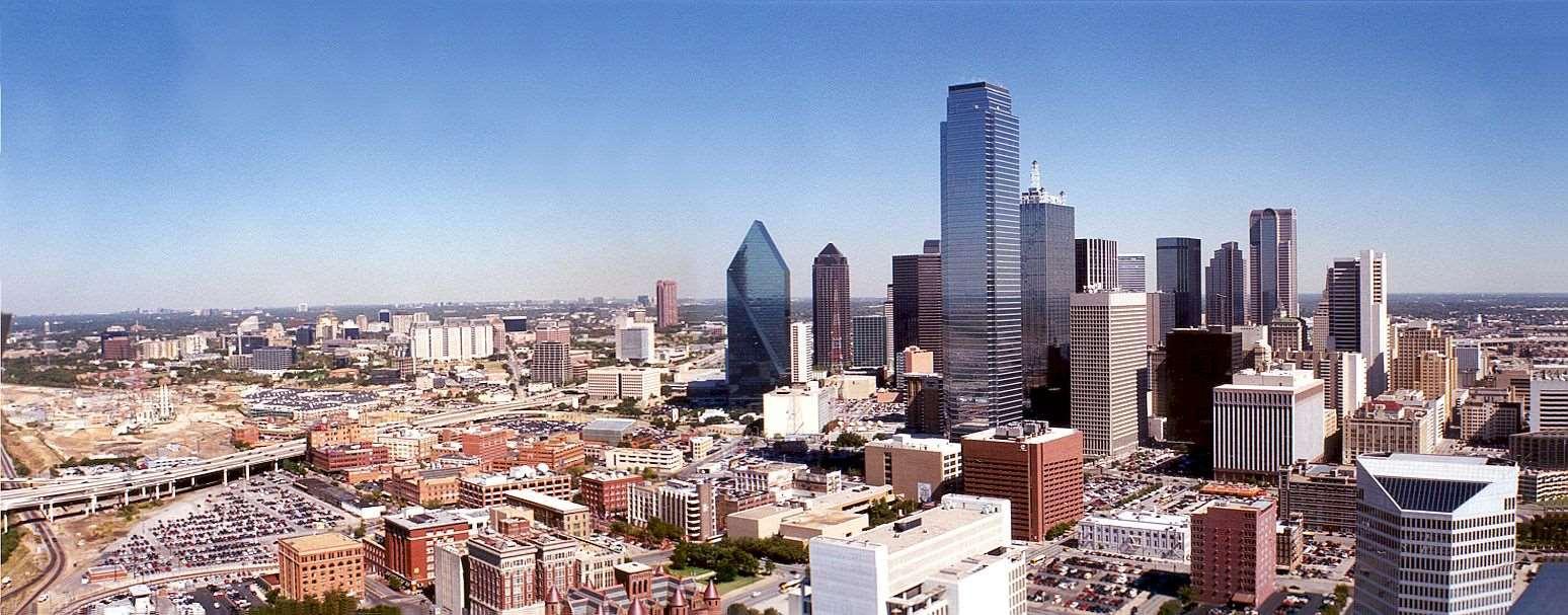 Embassy Suites By Hilton Dallas Market Center Bagian luar foto